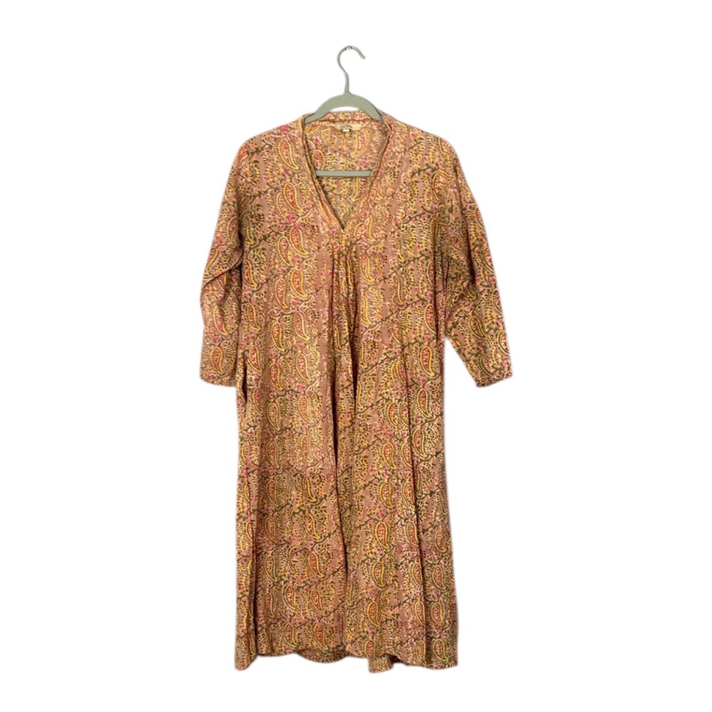 mes filled Bohemian Paisley V-Neck Midi Dress in Peach